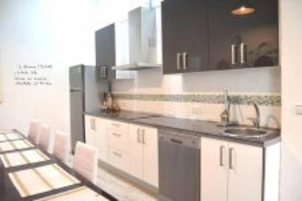 Apartamento Veedor 19 Dias Y Muchas Noches 加的斯 外观 照片